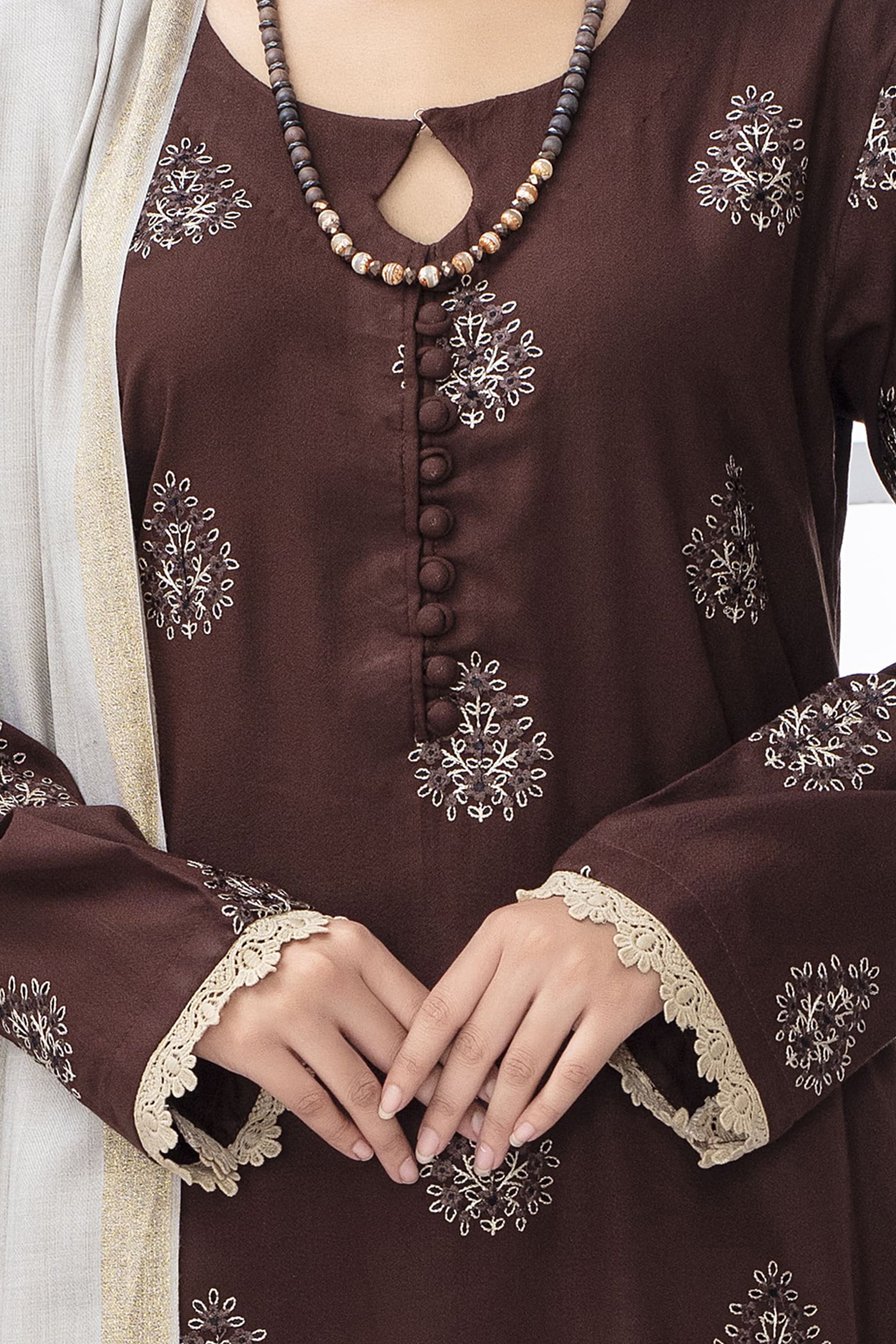Brown Dhank Winter - Elegance Meets Comfort