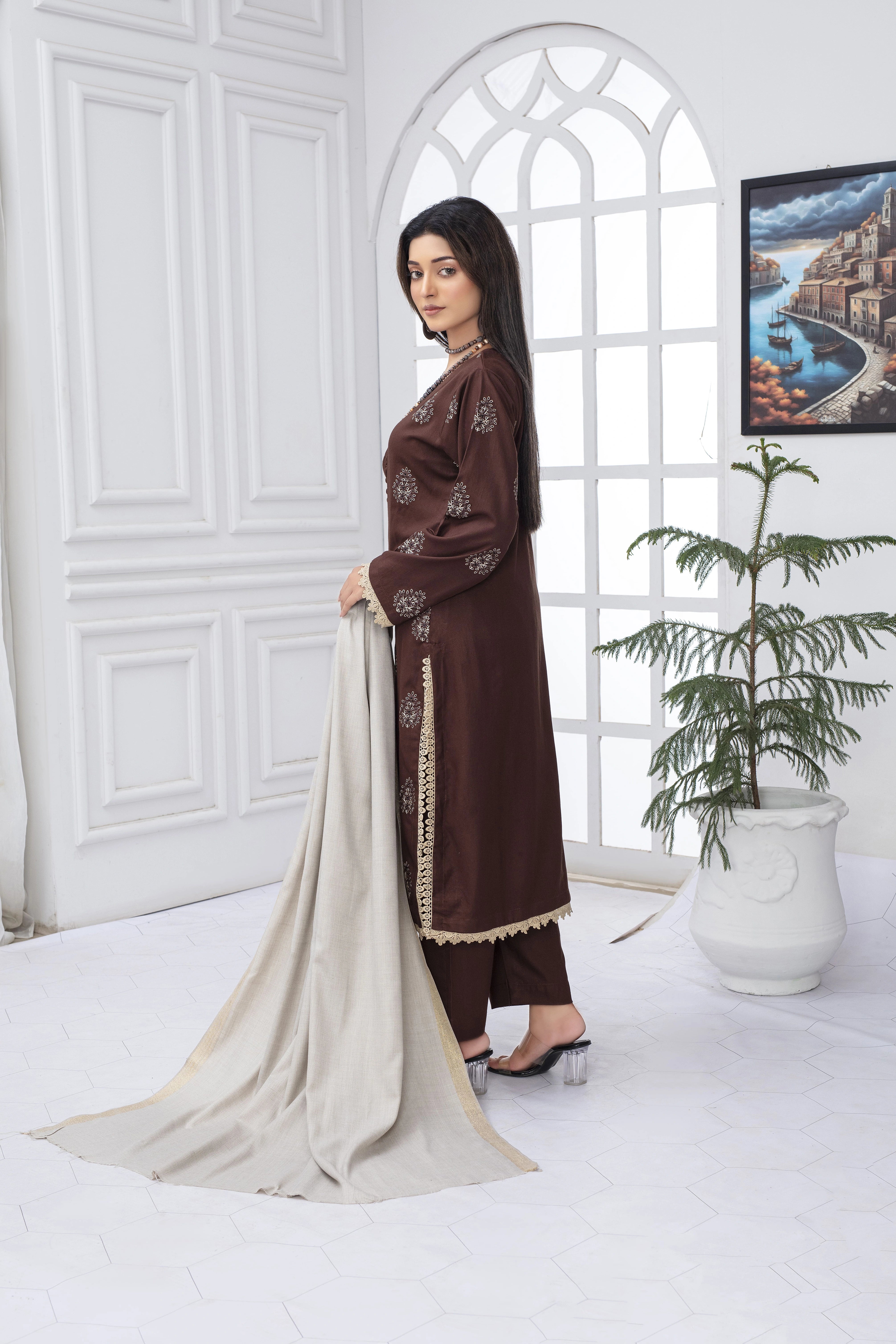 Brown Dhank Winter - Elegance Meets Comfort