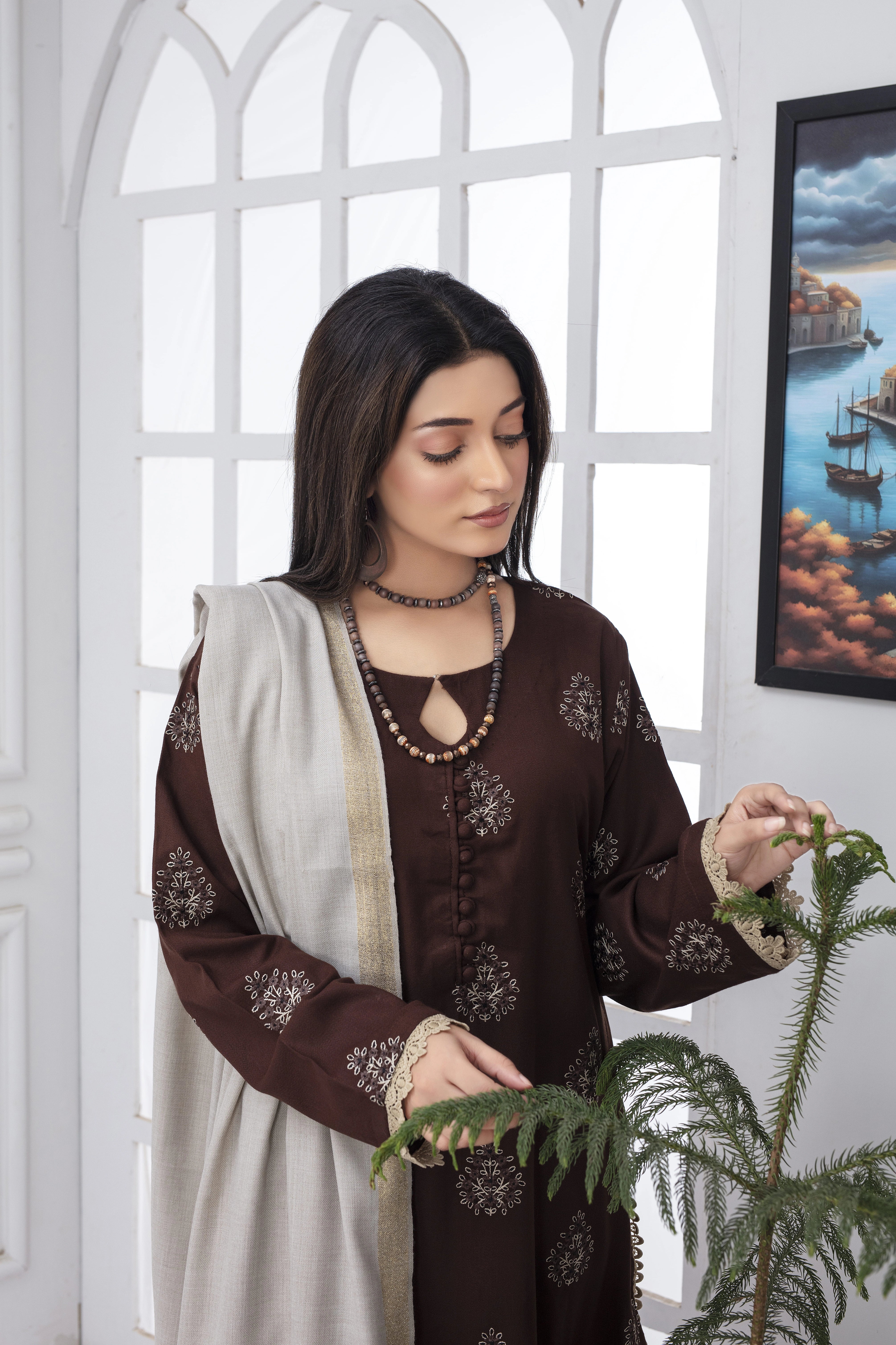Brown Dhank Winter - Elegance Meets Comfort