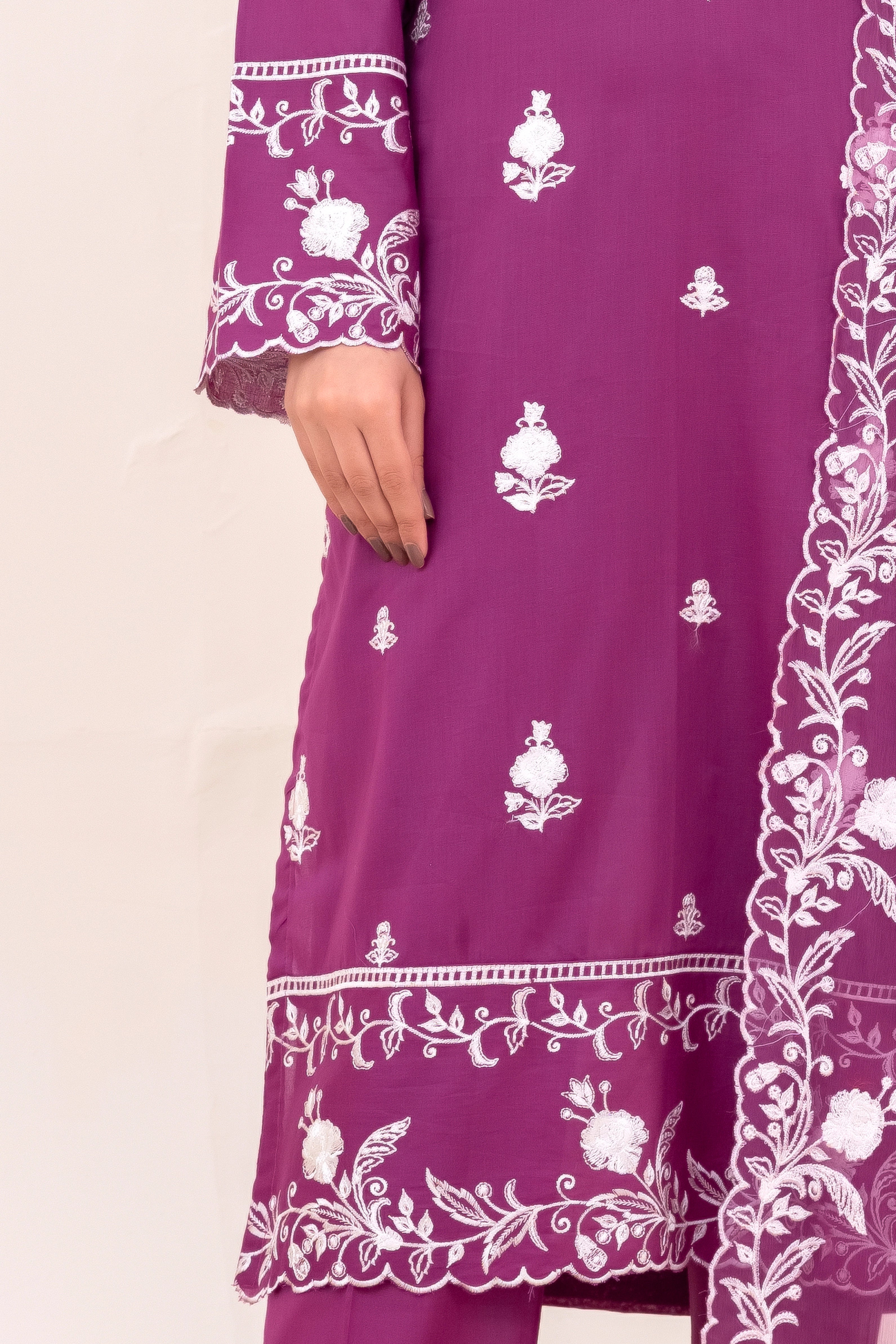 Magenta Grace 3Pc Lawn Embroidered