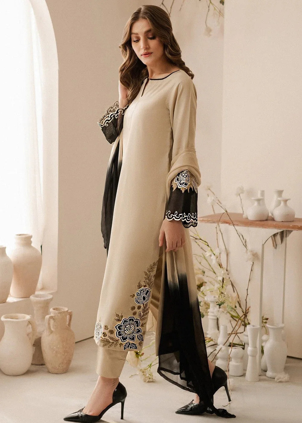 Embroidered Lawn 3-Piece Suit