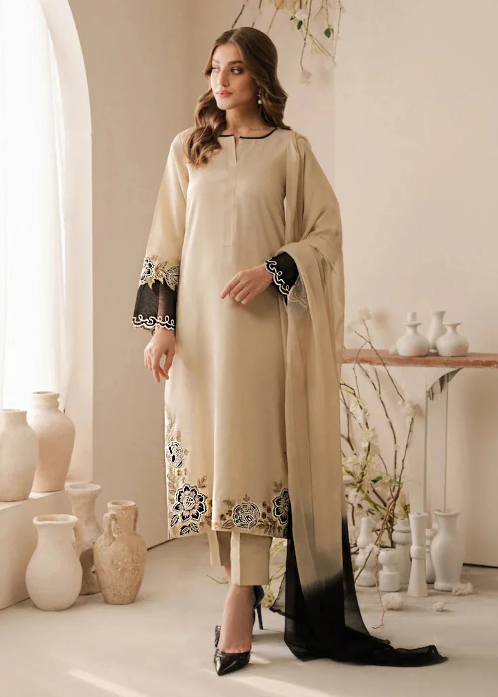 Embroidered Lawn 3-Piece Suit