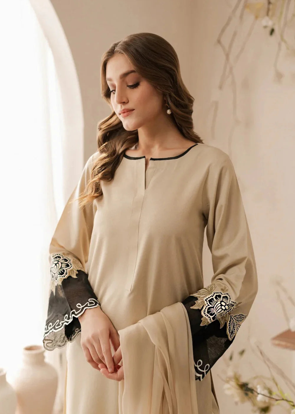 Embroidered Lawn 3-Piece Suit